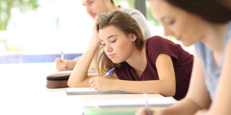 Dikkat Eksikliği ve Hiperaktivite Bozukluğu (DEHB) Nedir?